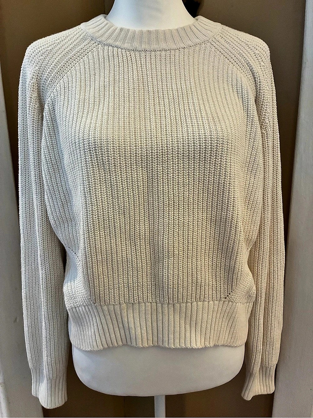 Faherty Brand Cream Ribbed Knit Crewneck Sweater 100% Organic Cotton M Coastal